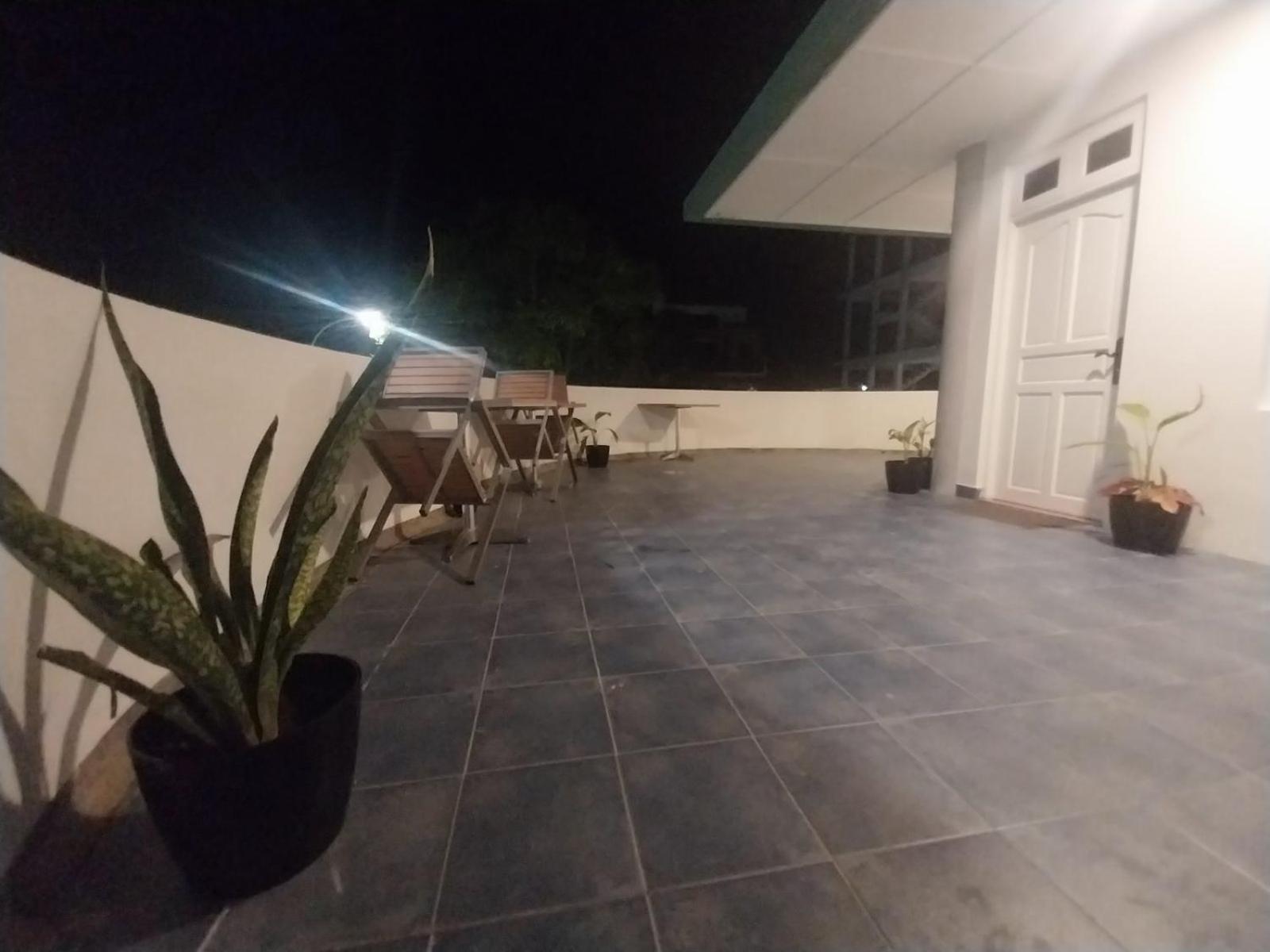 Clove Beach Addu Atol Buitenkant foto